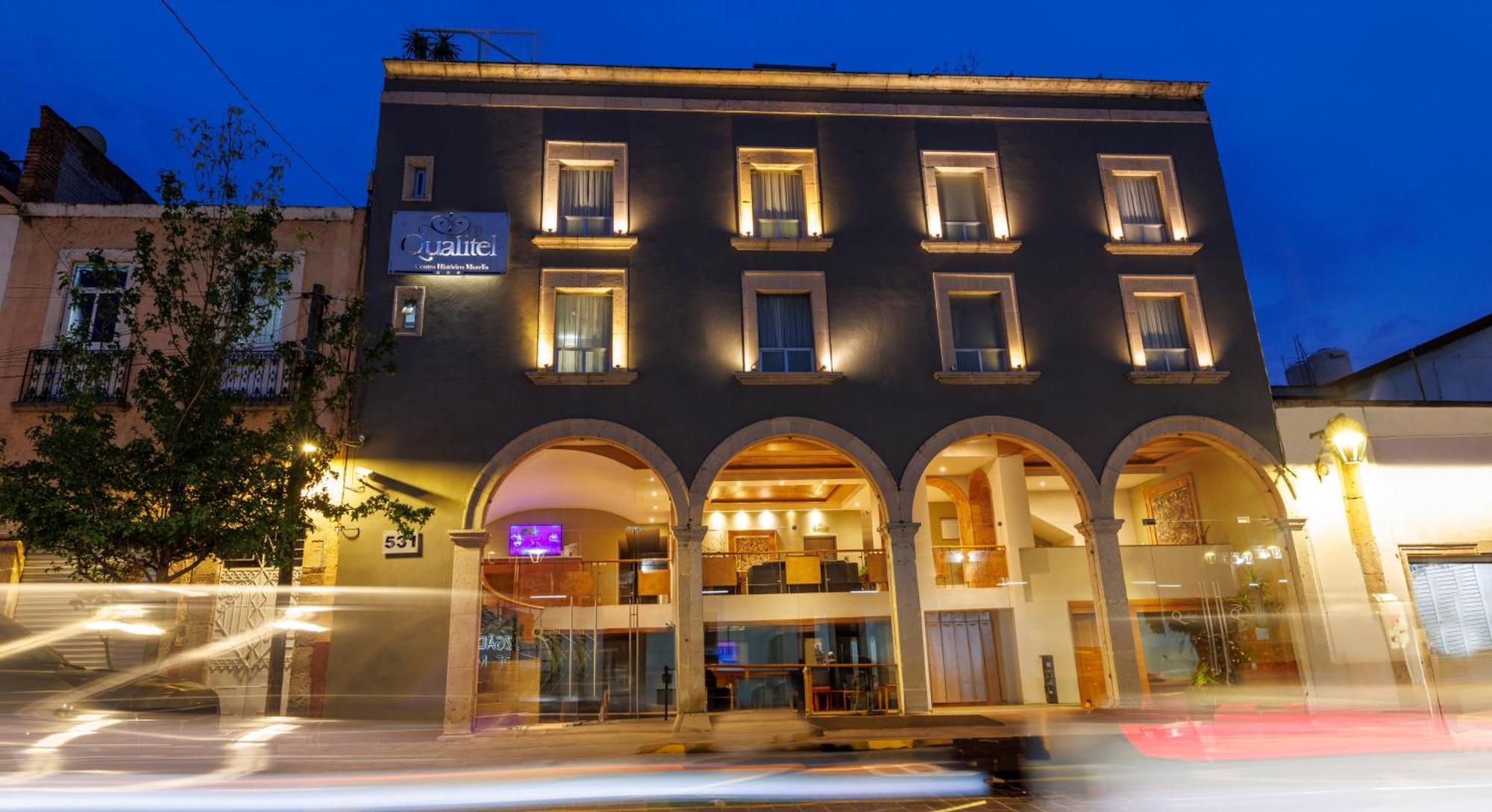 Hotel Qualitel Centro Historico Морелия Екстериор снимка